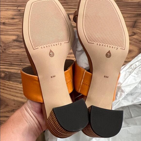 Sanctuary Women's Mustard and Chestnut Heels - Picture 2 of 2